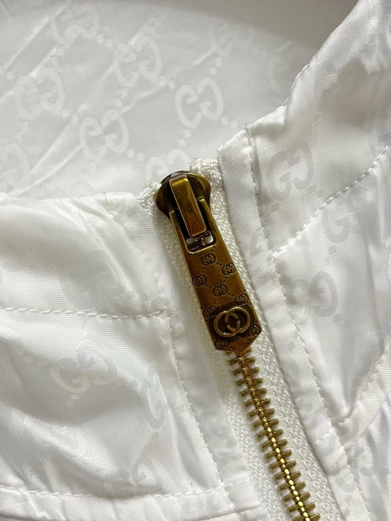 Breathable Gucci Outwear 127693