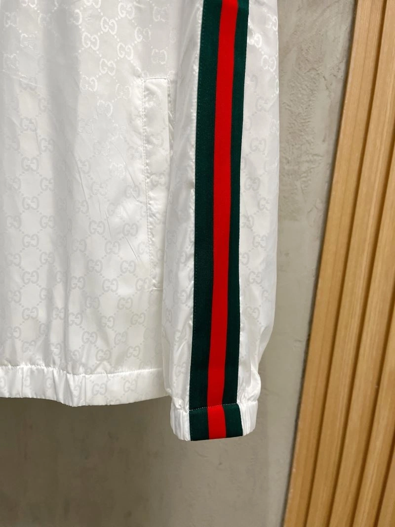 Breathable Gucci Outwear 127693