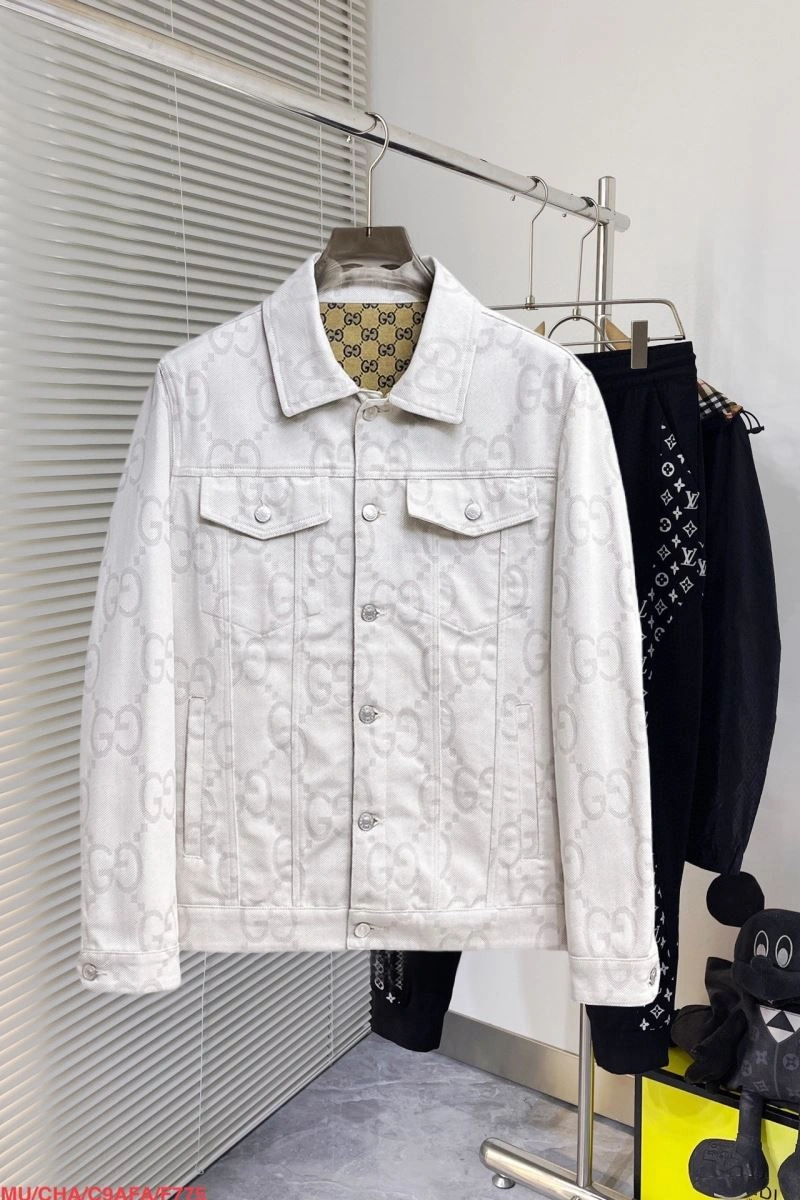 Gucci Outwear Sophisticated 127676