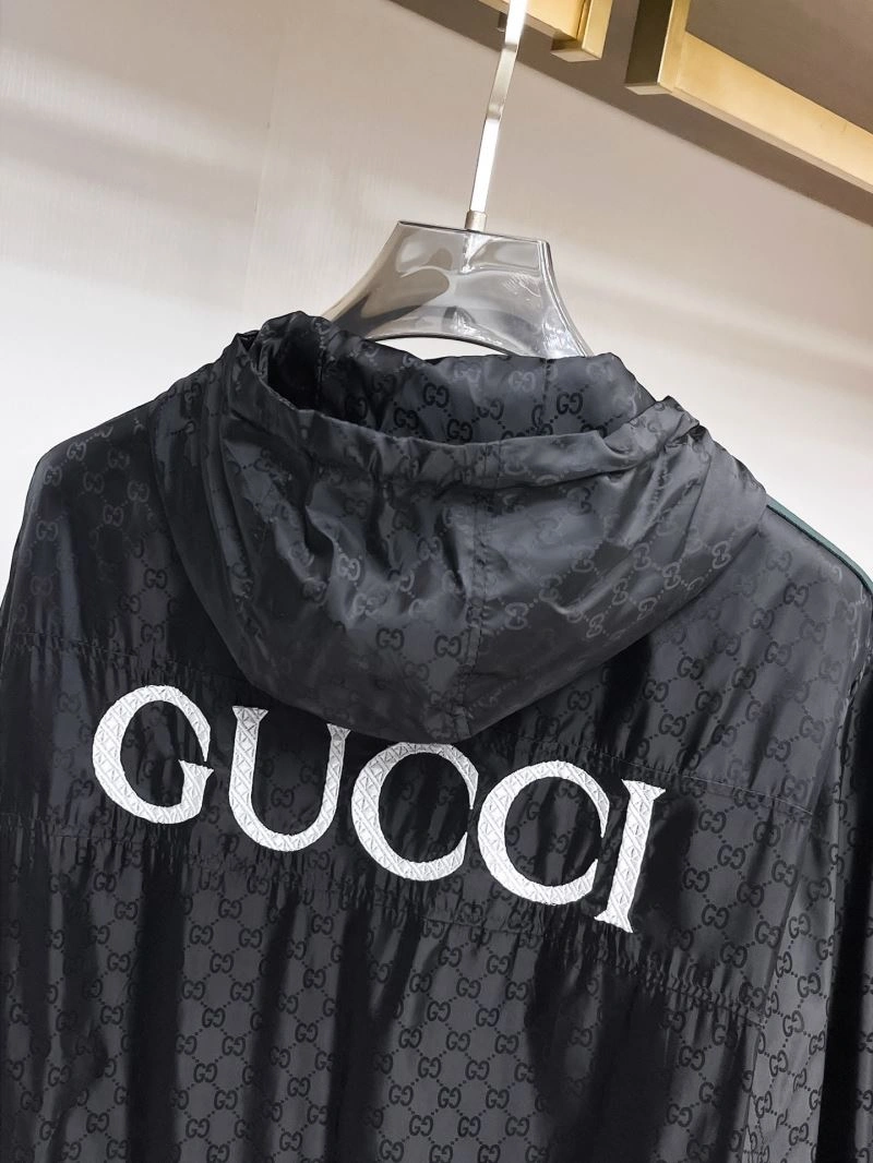Gucci Outwear WaterResistant 127671
