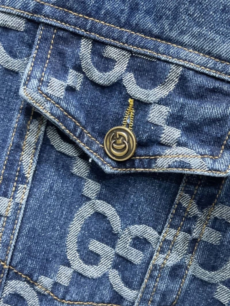 Gucci Outwear GoodFit 127660