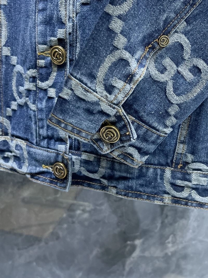 Gucci Outwear GoodFit 127660