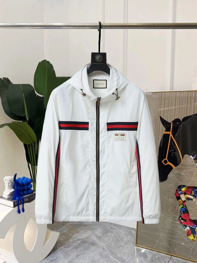 Contemporary Gucci Outwear 127637