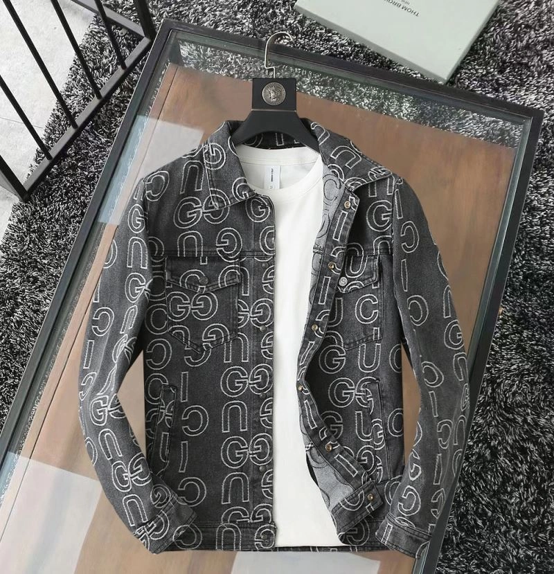 Gucci Outwear Resilient 127659