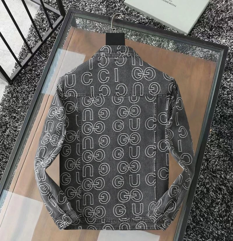 Gucci Outwear Resilient 127659