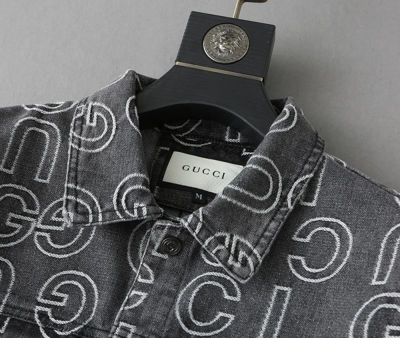 Gucci Outwear Resilient 127659