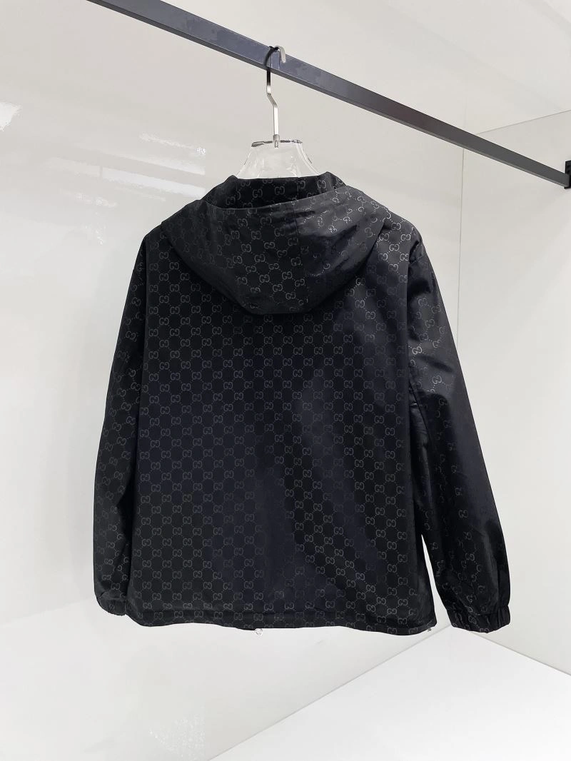 Gucci Outwear Chic 127629