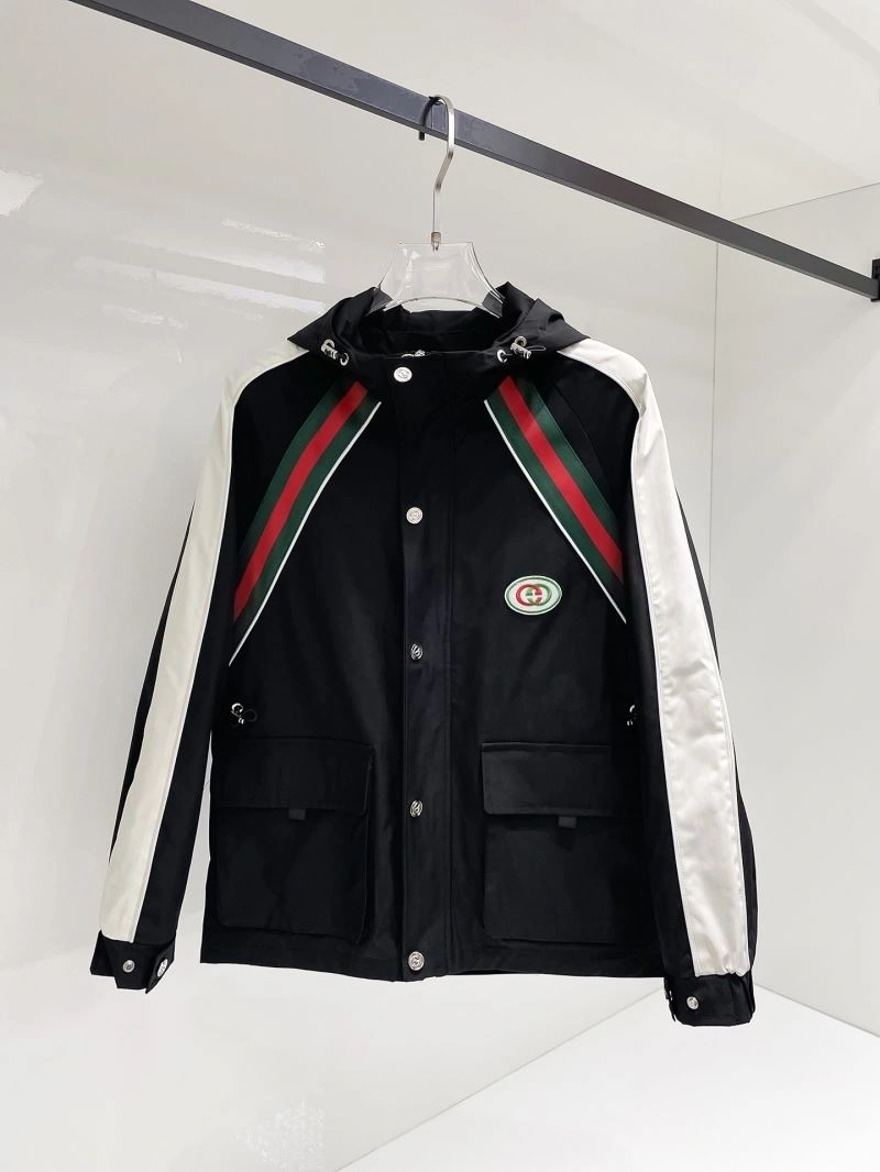 Comfortable Gucci Outwear 127630