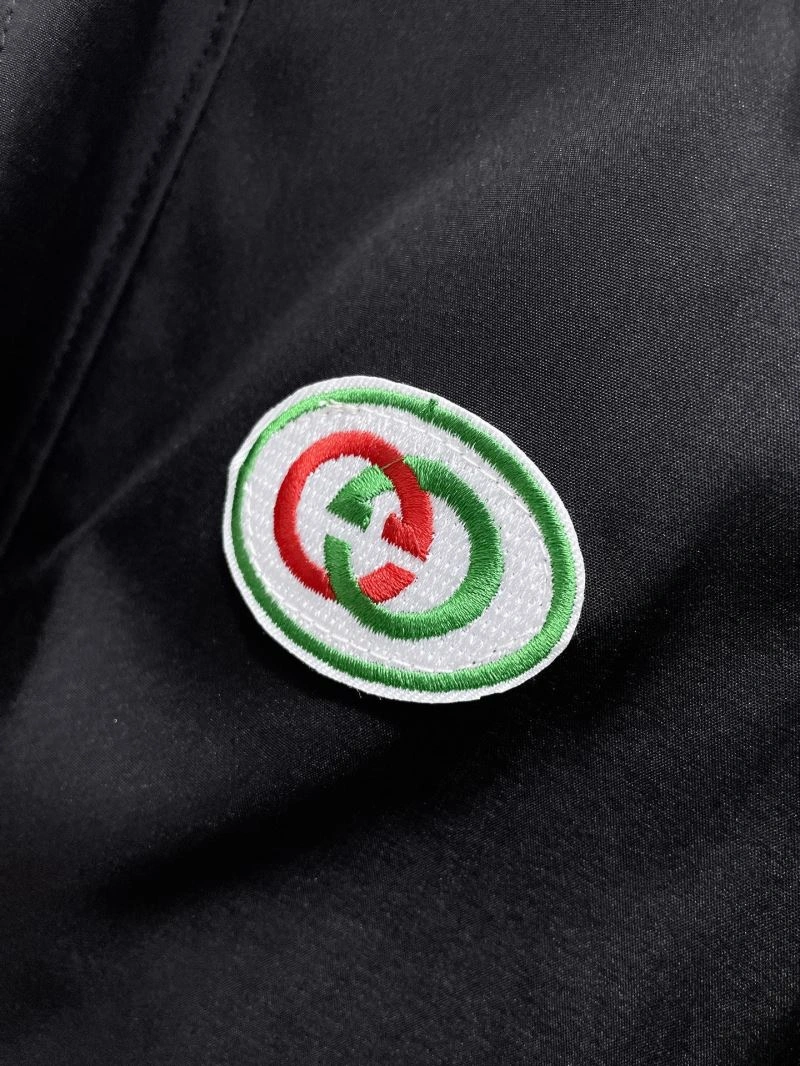 Comfortable Gucci Outwear 127630
