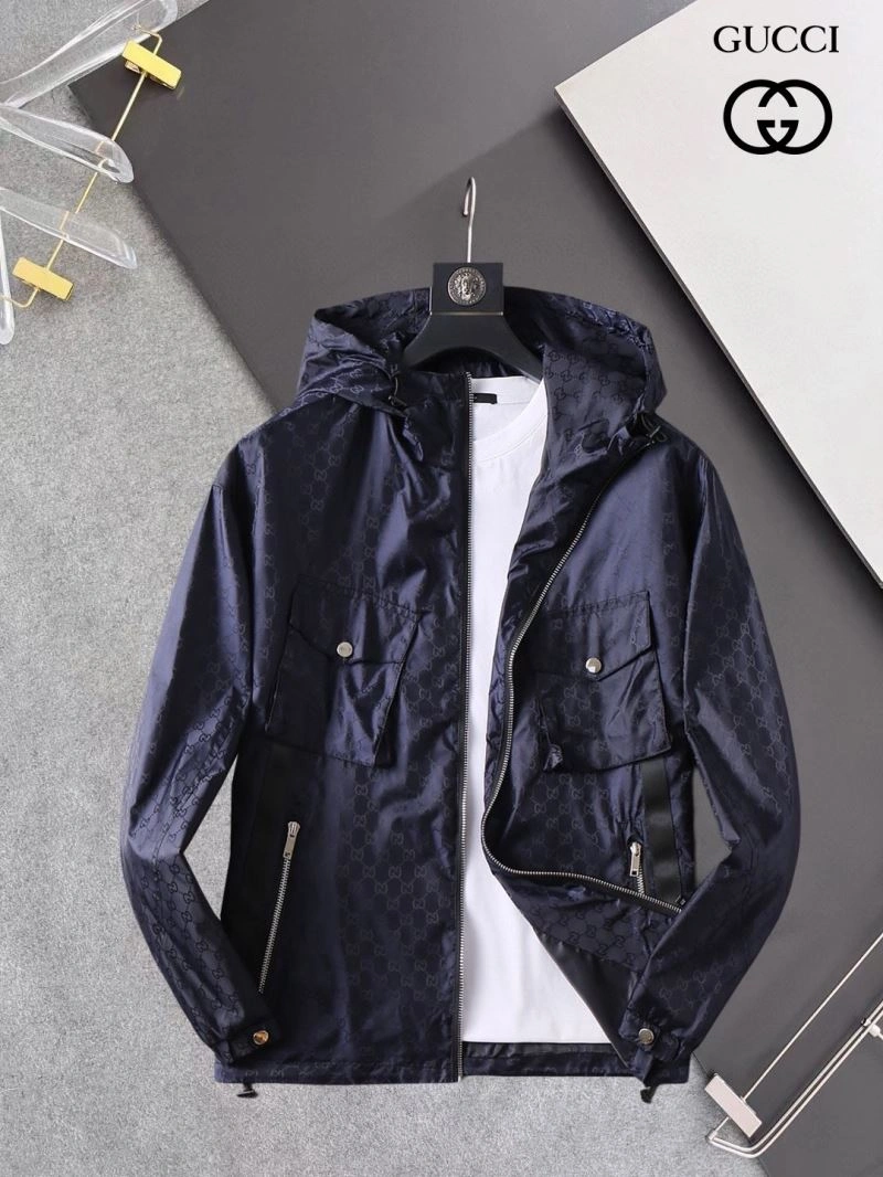 Versatile Gucci Outwear 127628
