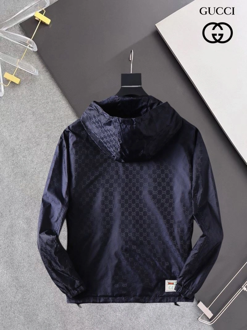 Versatile Gucci Outwear 127628