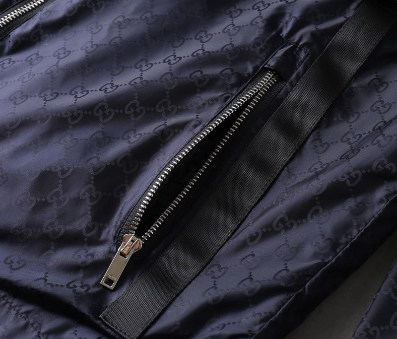 Versatile Gucci Outwear 127628