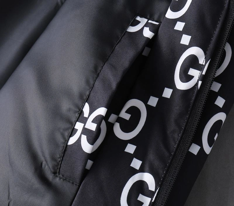 Unique Gucci Outwear 127619