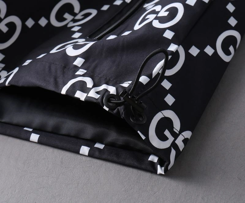 Unique Gucci Outwear 127619