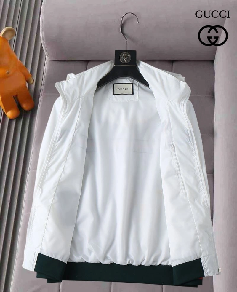 Vibrant Gucci Outwear 127609