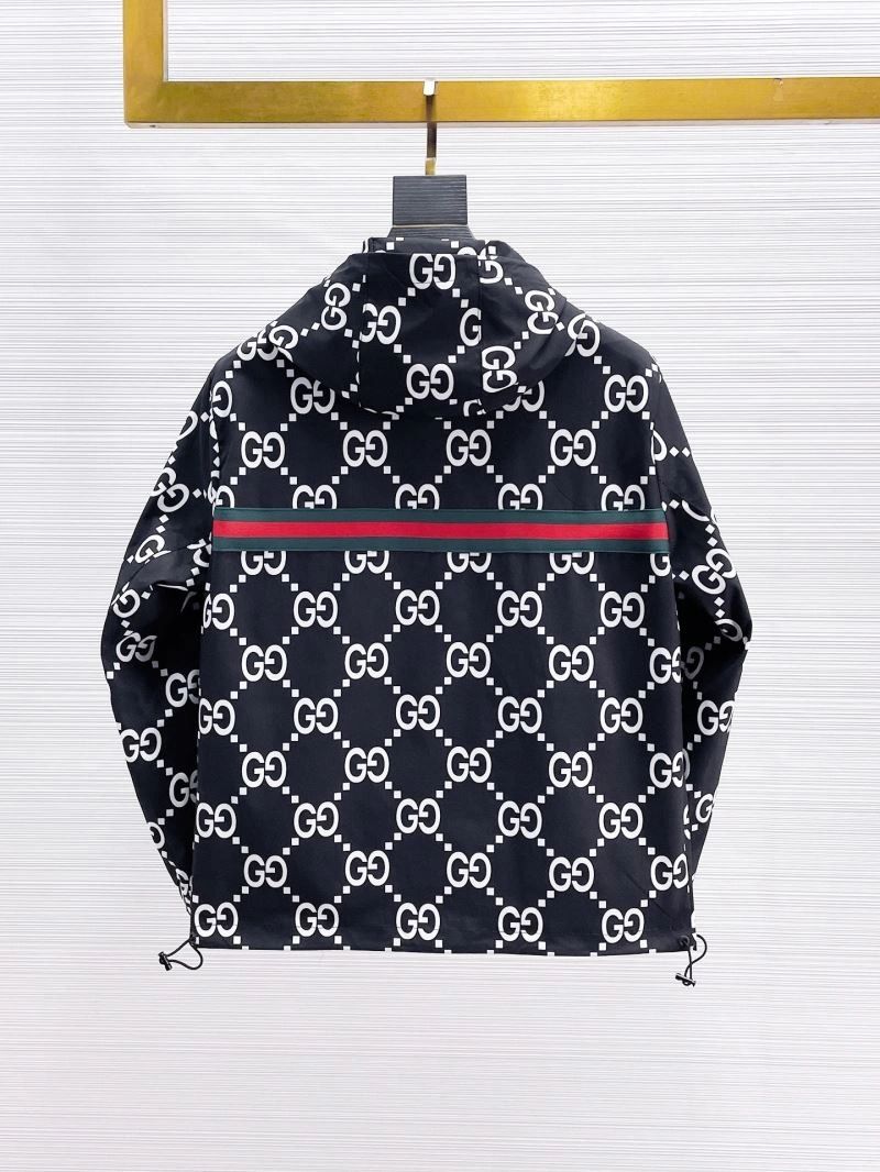 Gucci Outwear Snug 127606
