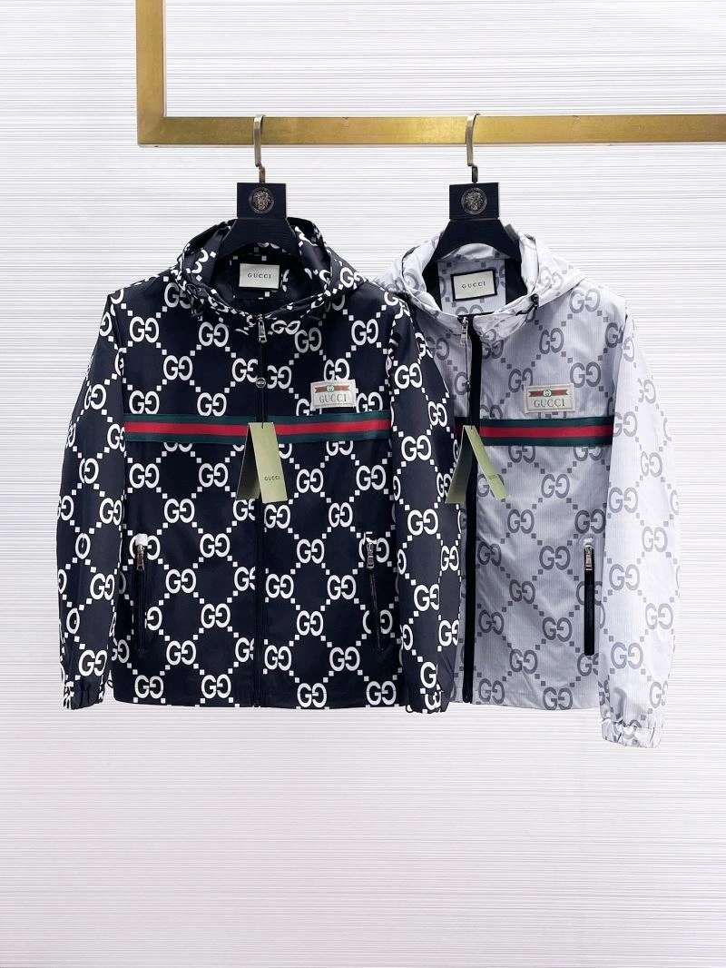 Gucci Outwear Snug 127606