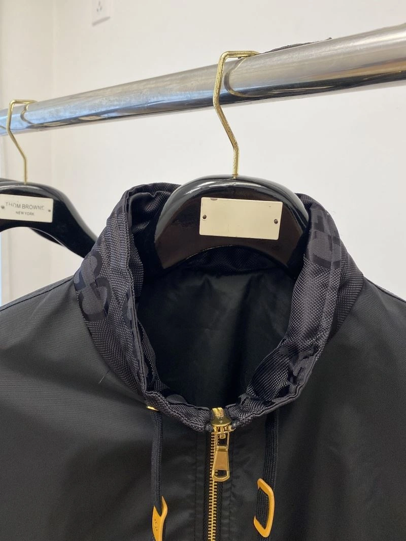 Sophisticated Gucci Outwear 127599