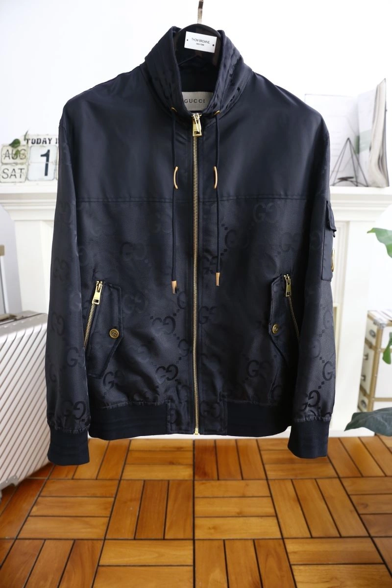 Gucci Outwear Seasonal 127594
