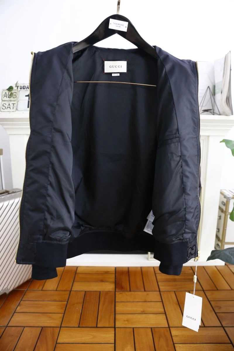 Gucci Outwear Seasonal 127594