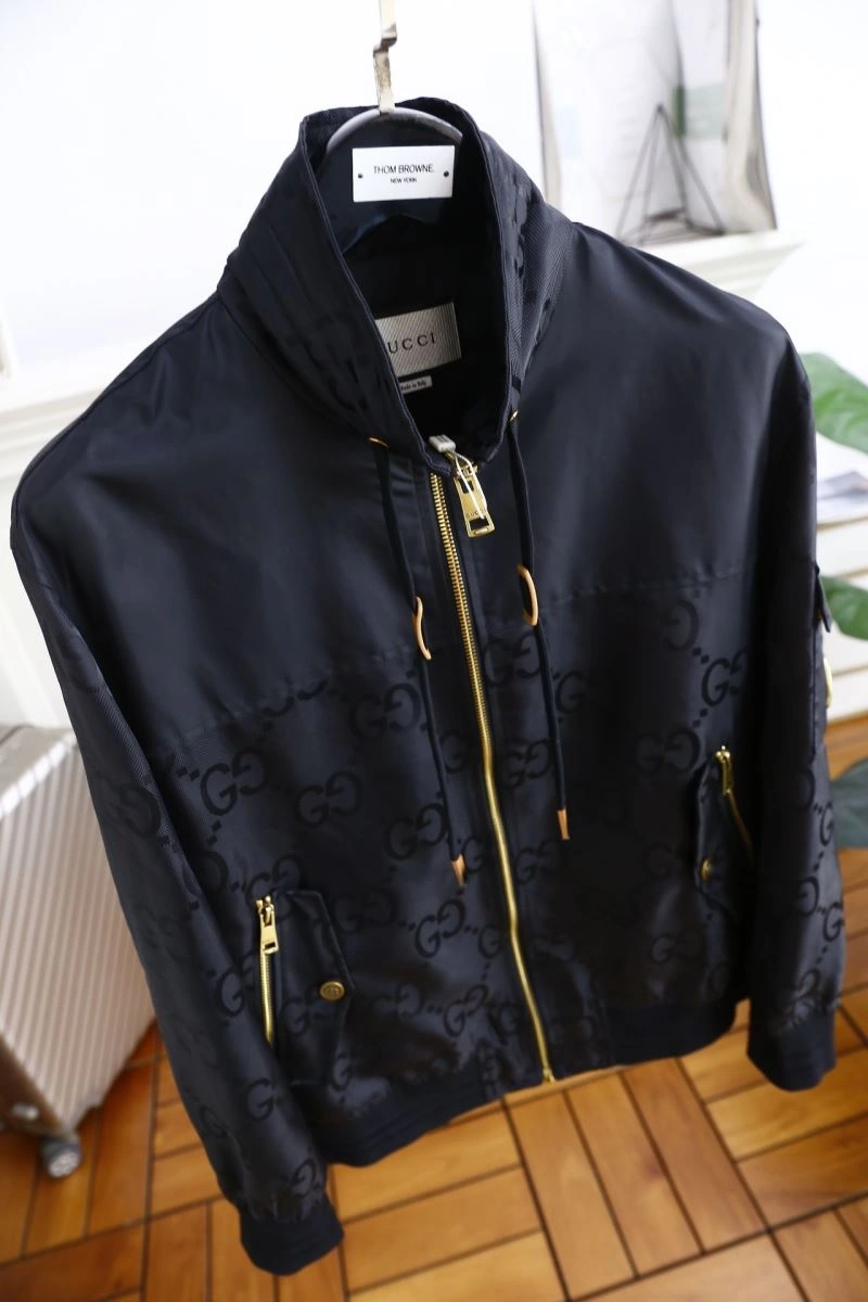 Gucci Outwear Seasonal 127594