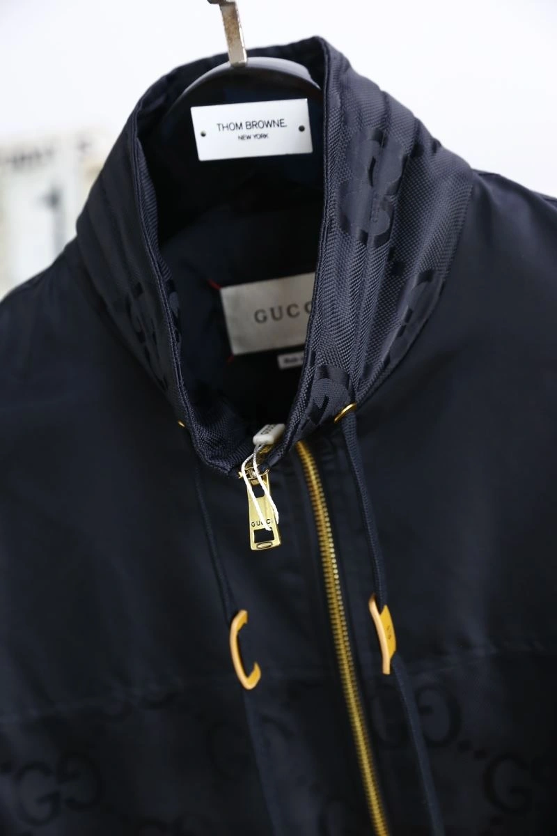 Gucci Outwear Seasonal 127594
