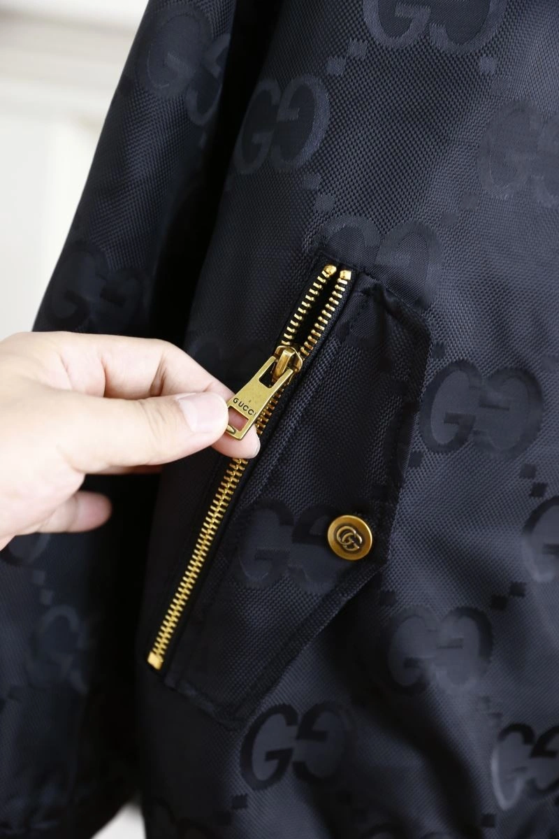 Gucci Outwear Seasonal 127594