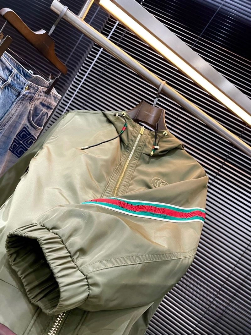 Elegant Gucci Outwear 127587