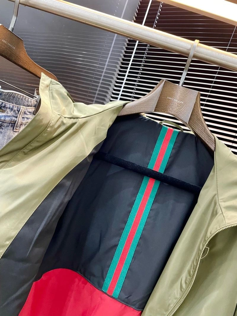 Elegant Gucci Outwear 127587