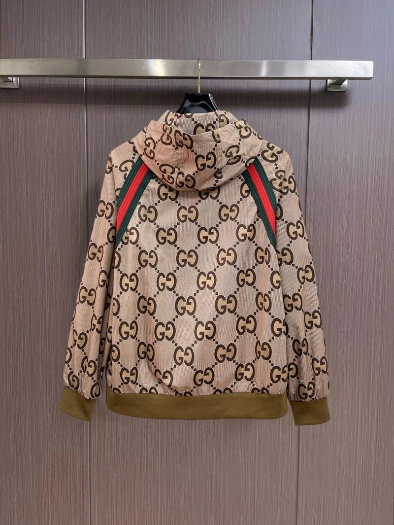 SmoothTexture Gucci Outwear 127564