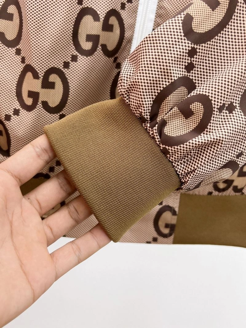 SmoothTexture Gucci Outwear 127564