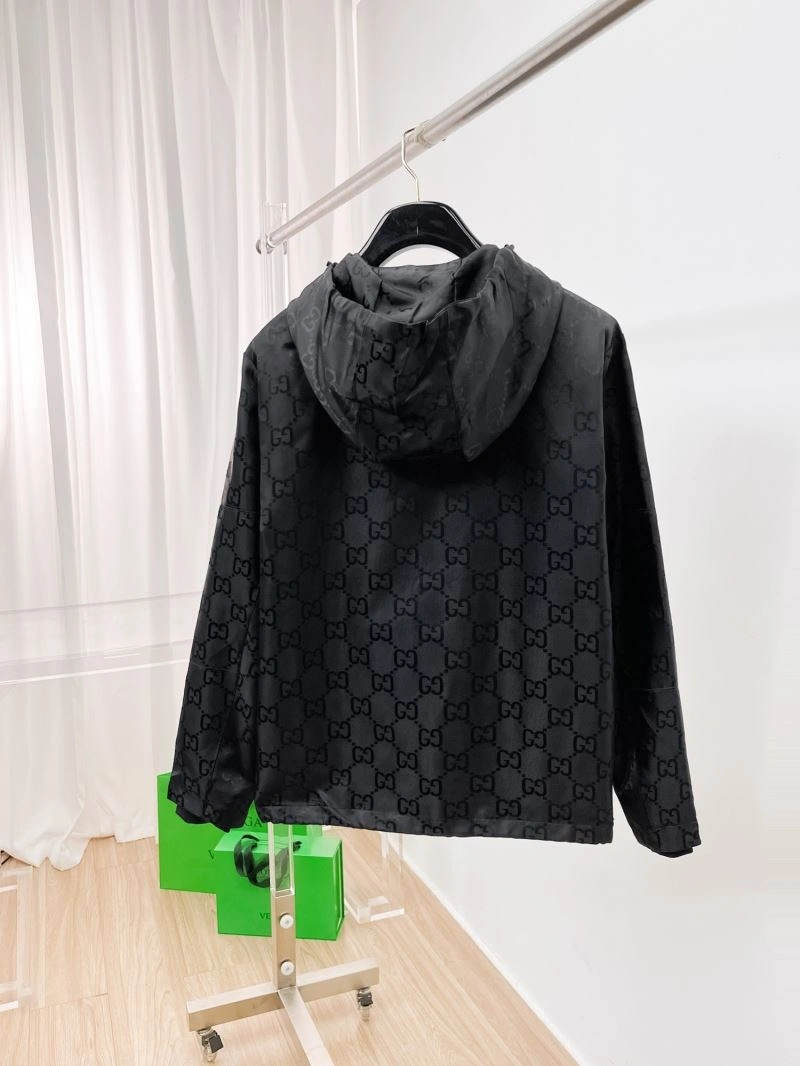 Versatile Gucci Outwear 127570