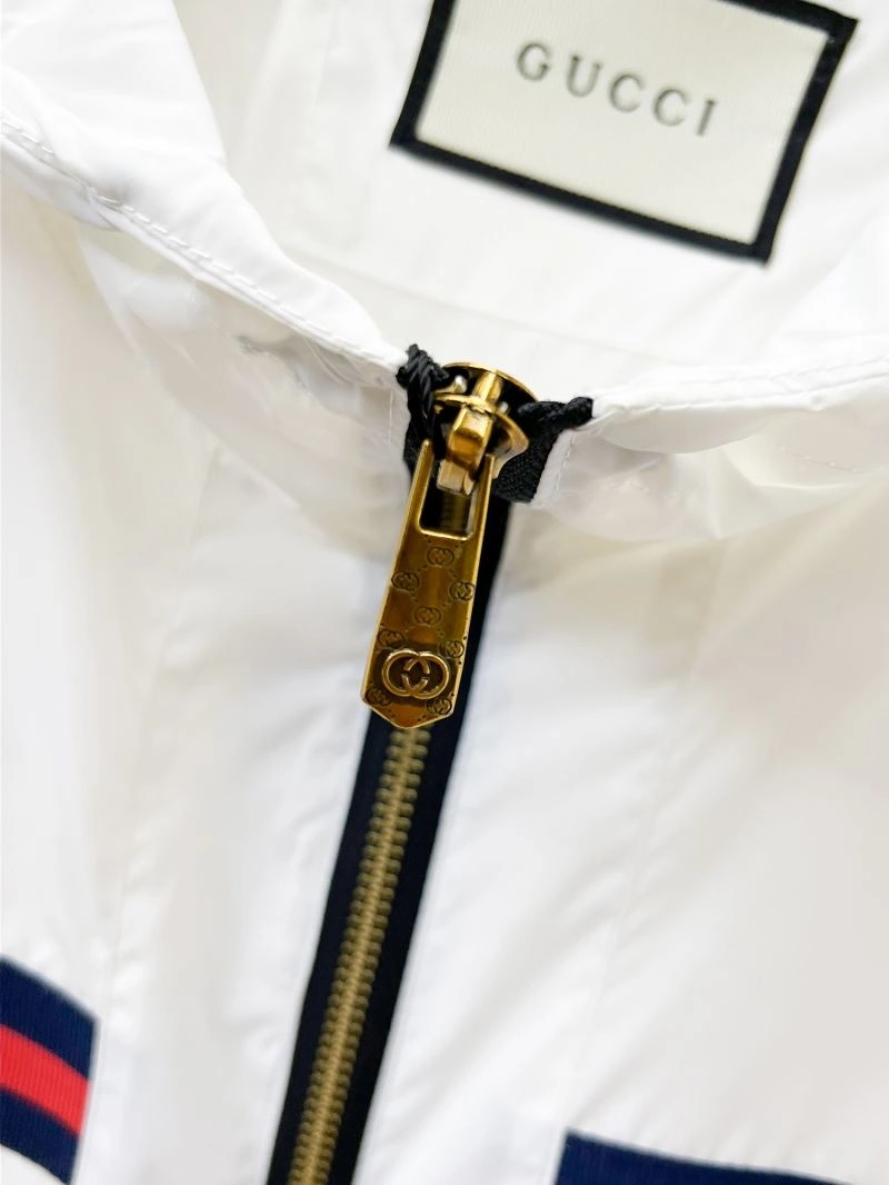 MultiPurpose Gucci Outwear 127575