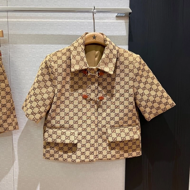 Unique Gucci Outwear 124427