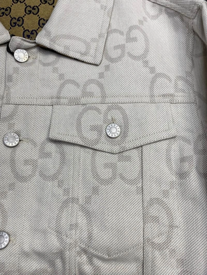 Resilient Gucci Outwear 127268