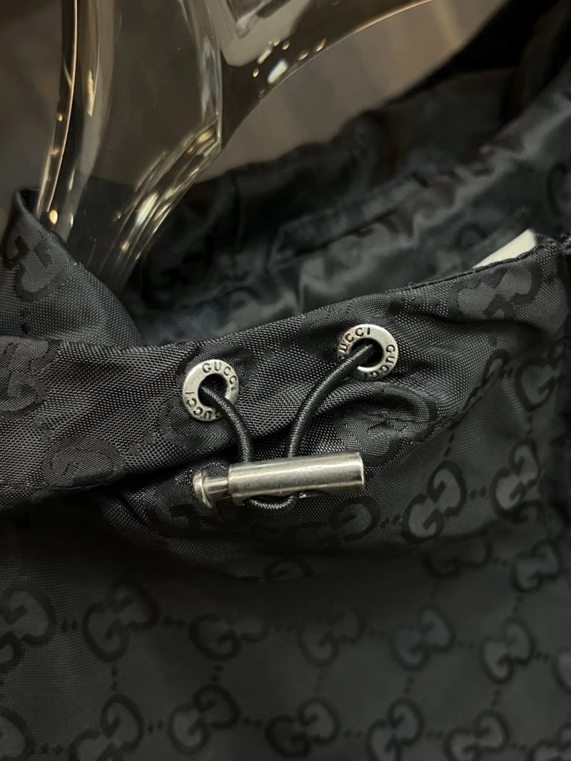 Efficient Gucci Outwear 127272