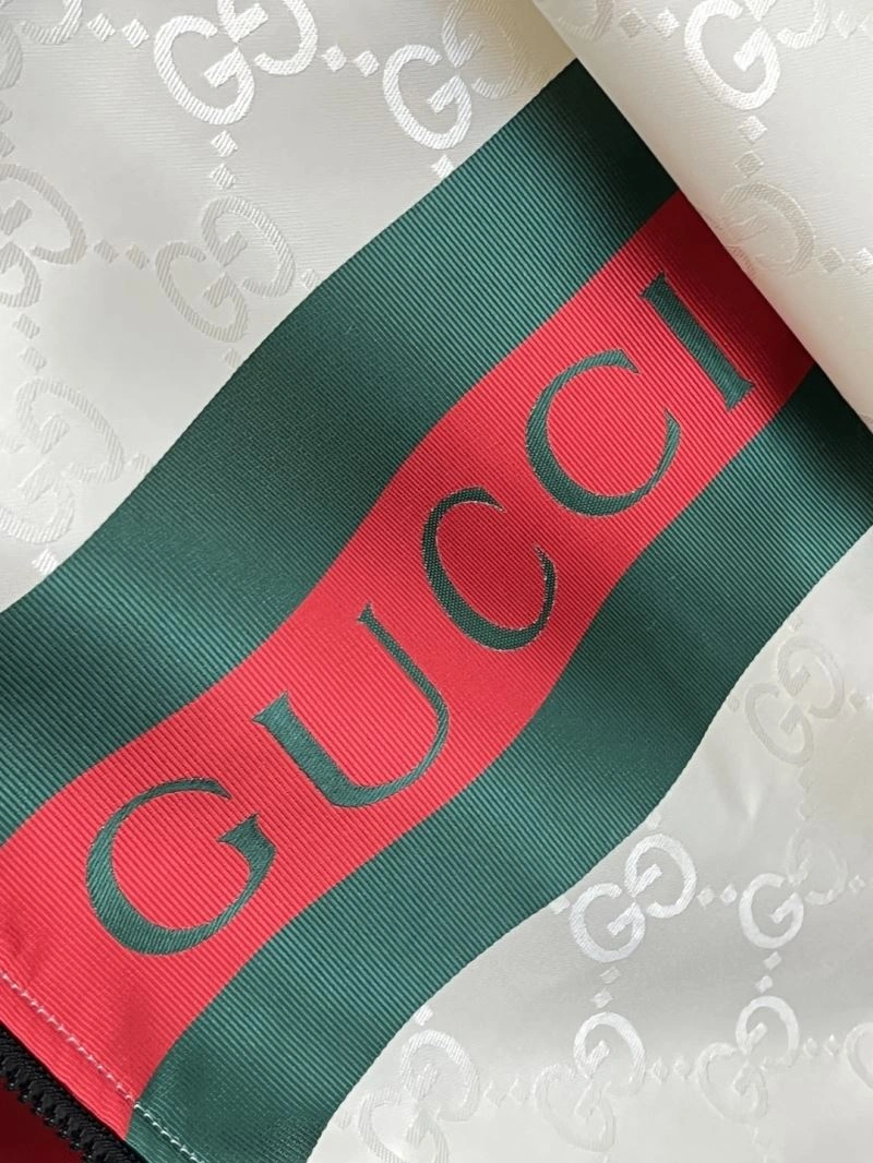 EasyCare Gucci Outwear 127267