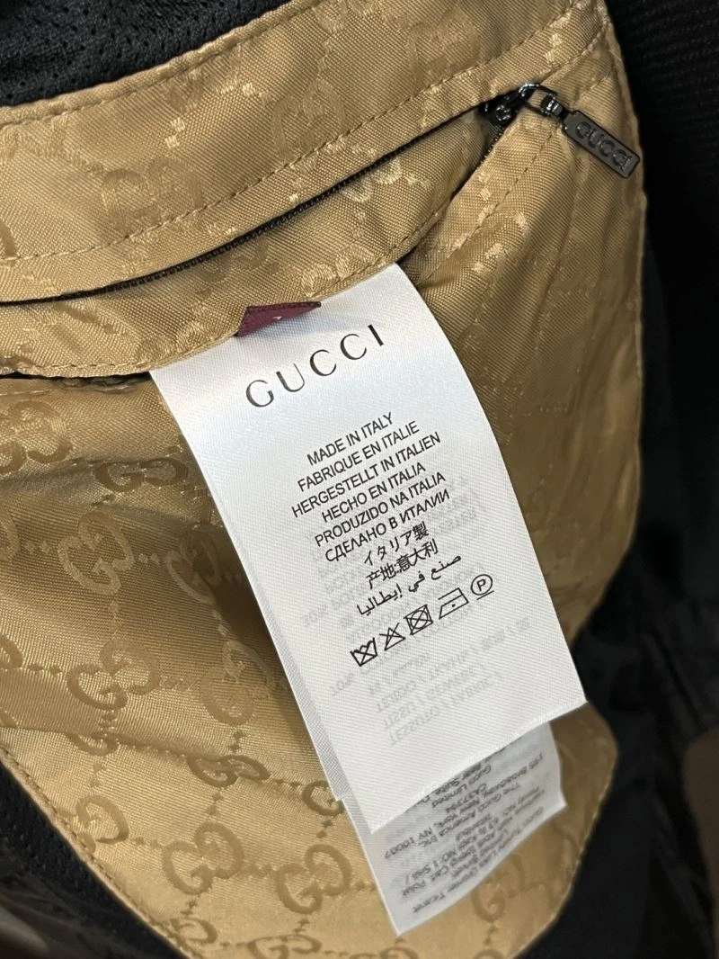 Gucci Outwear ZipUp 127270
