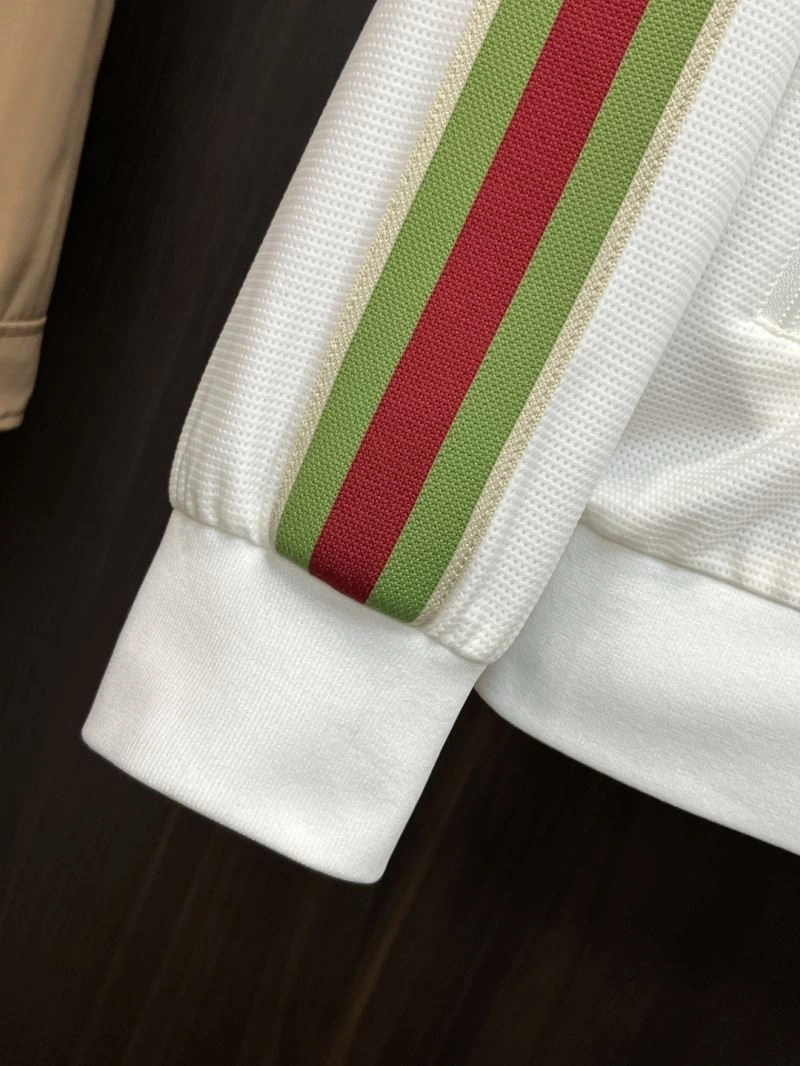 Gucci Outwear Bold 127274