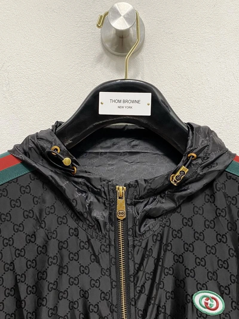 Gucci Outwear Vibrant 126784