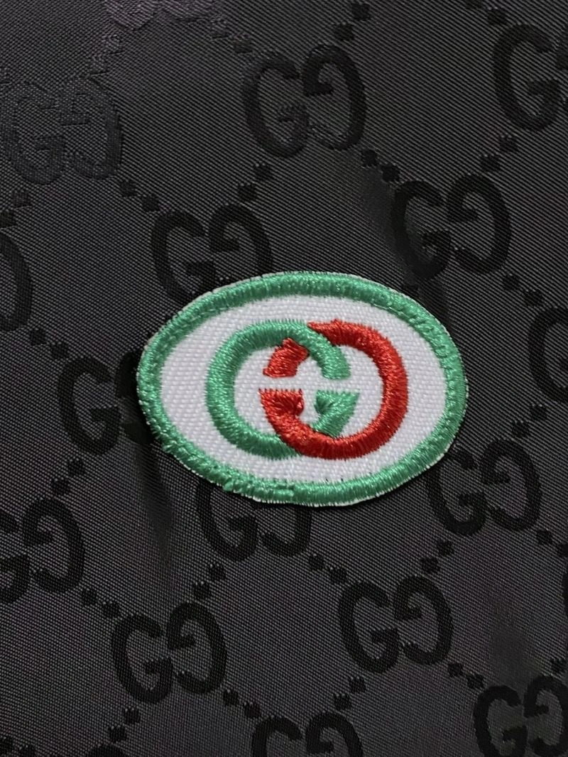 Gucci Outwear Vibrant 126784