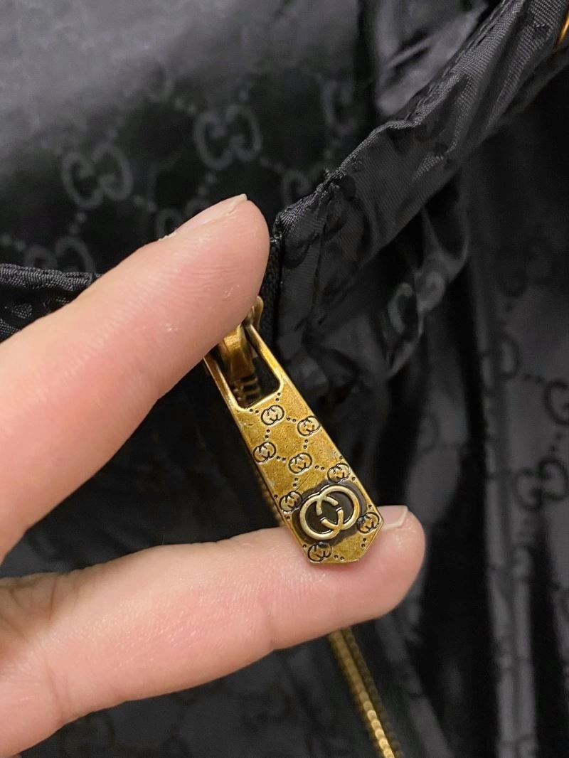 Gucci Outwear Vibrant 126784