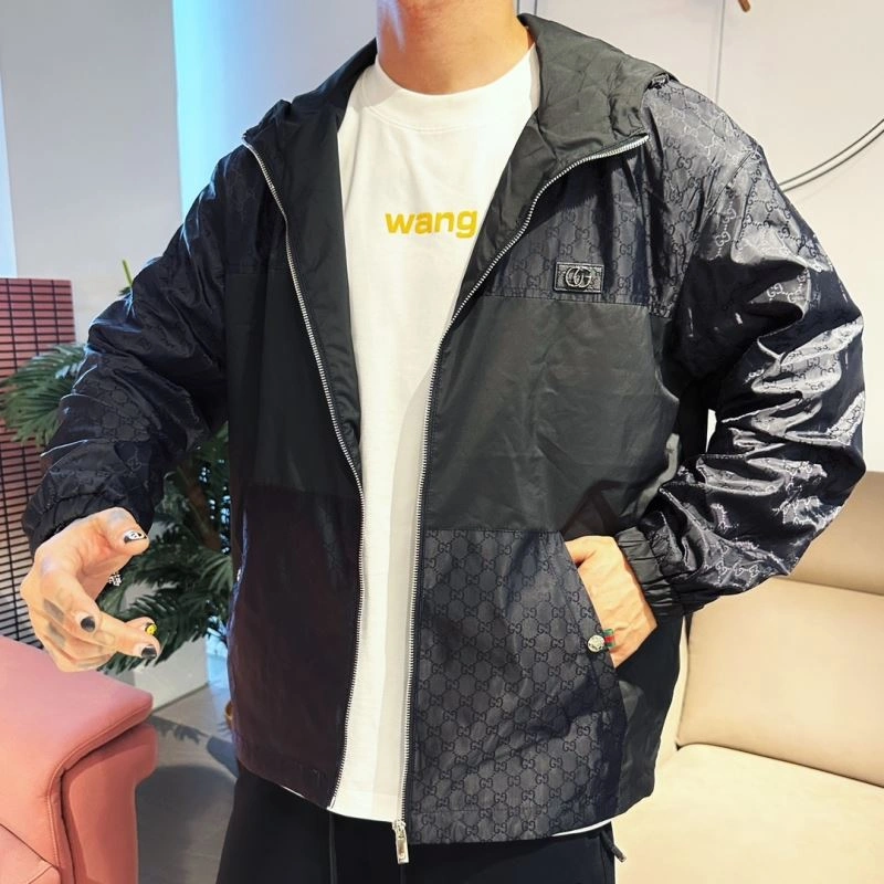 WeatherProof Gucci Outwear 126359