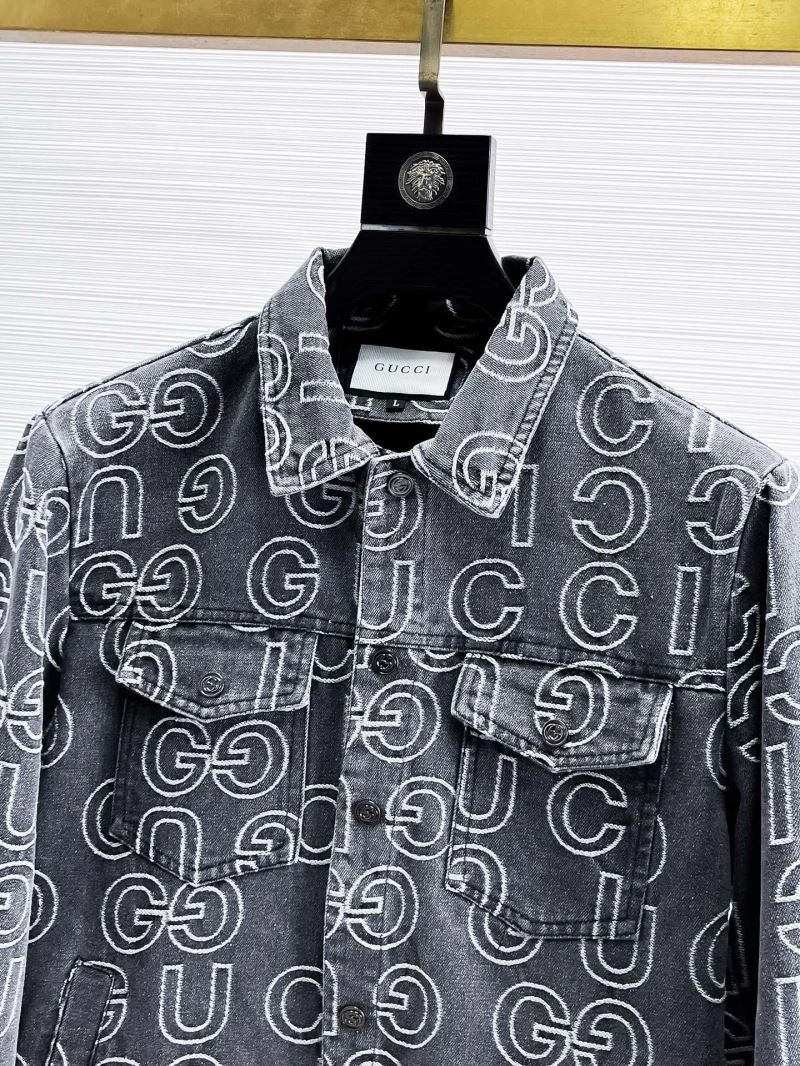 Unisex Gucci Outwear 126334