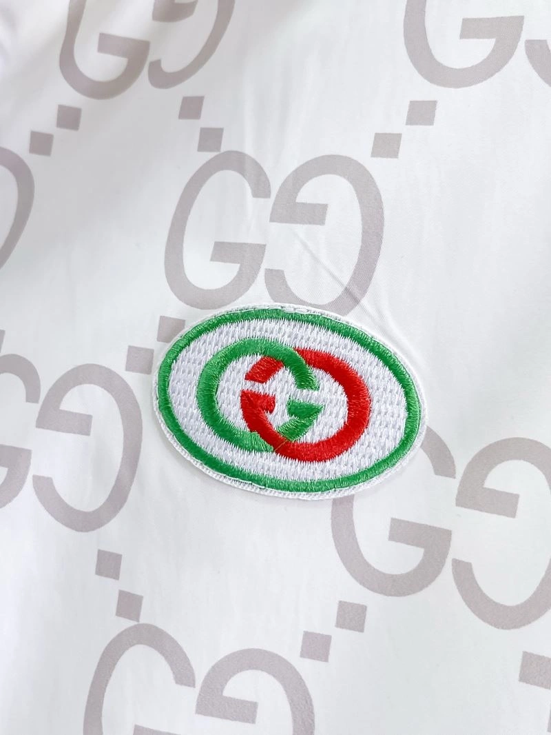 Gucci Outwear StreetReady 126331