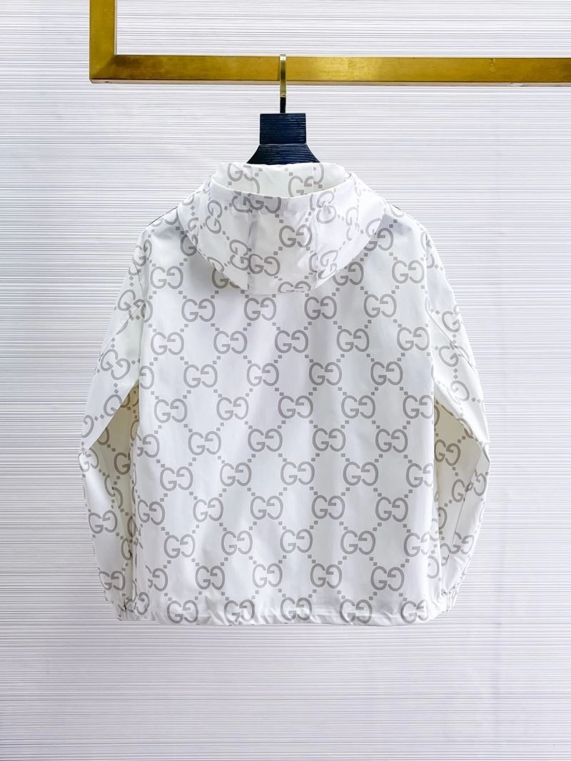 Gucci Outwear StreetReady 126331