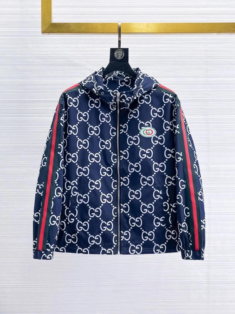 AllSeason Gucci Outwear 126330