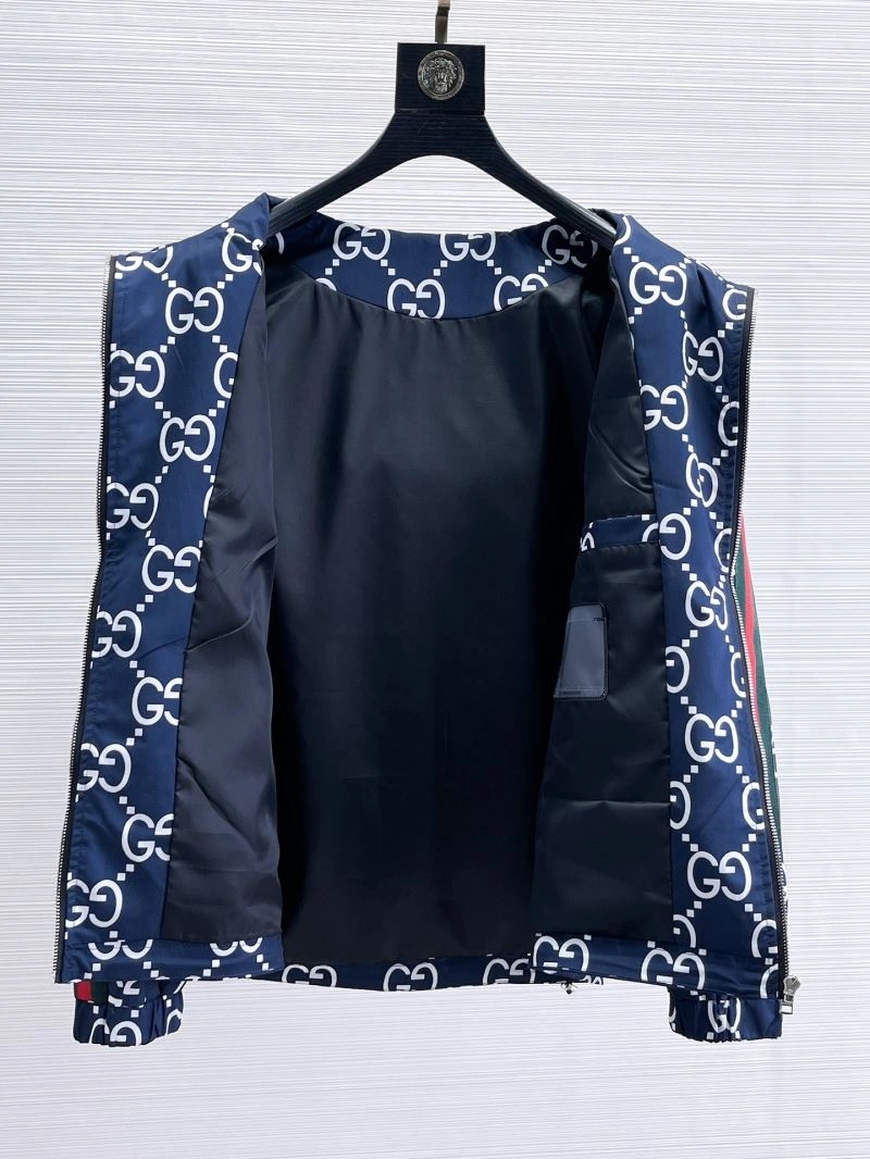 AllSeason Gucci Outwear 126330