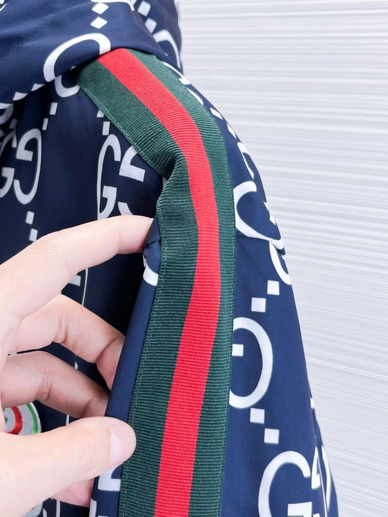 AllSeason Gucci Outwear 126330
