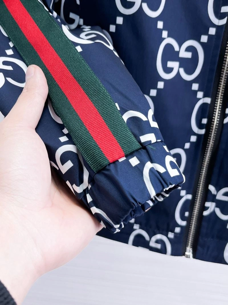 AllSeason Gucci Outwear 126330
